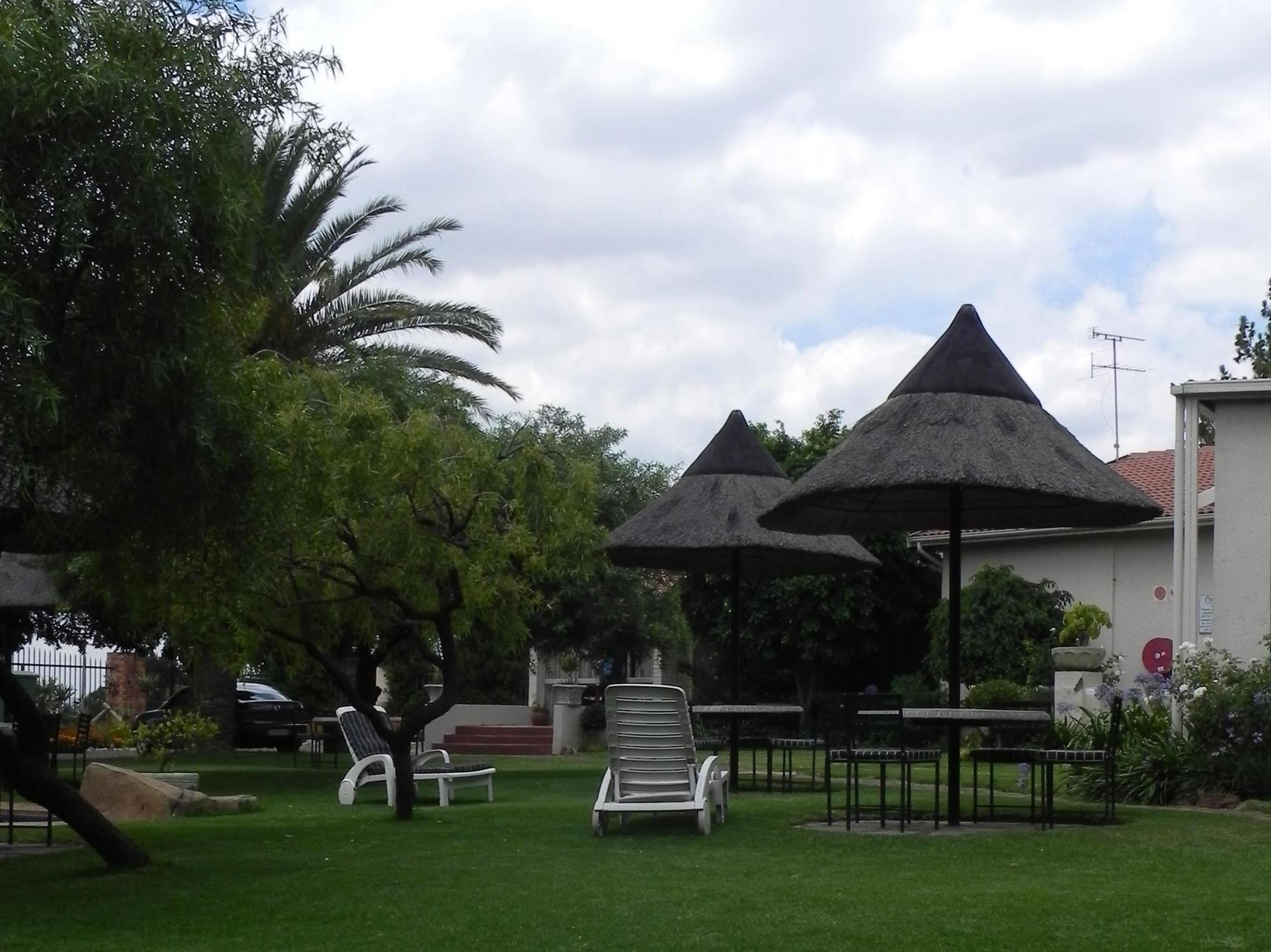 Cedarwoods Of Sandton Exterior photo